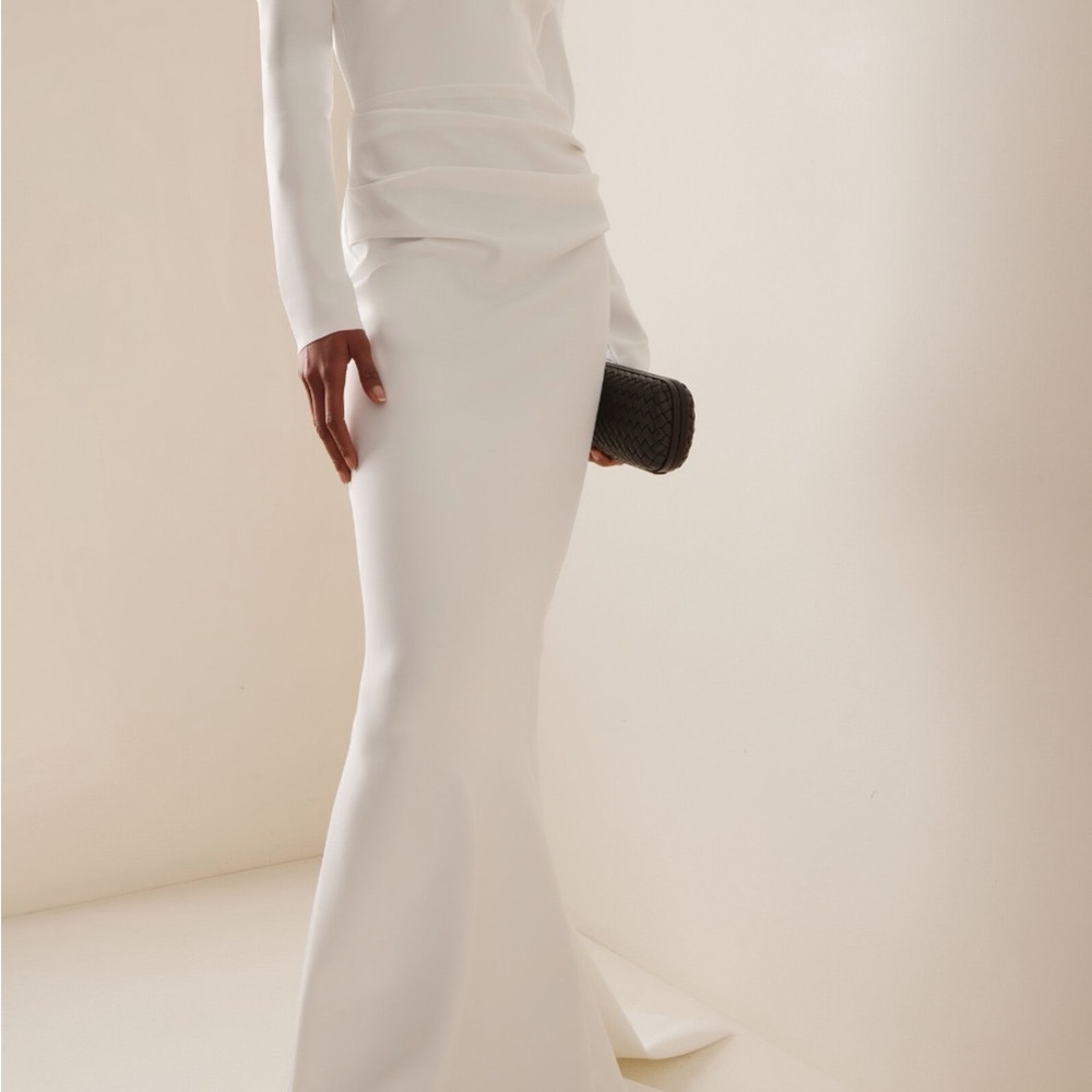 Elegant White Maxi Dress